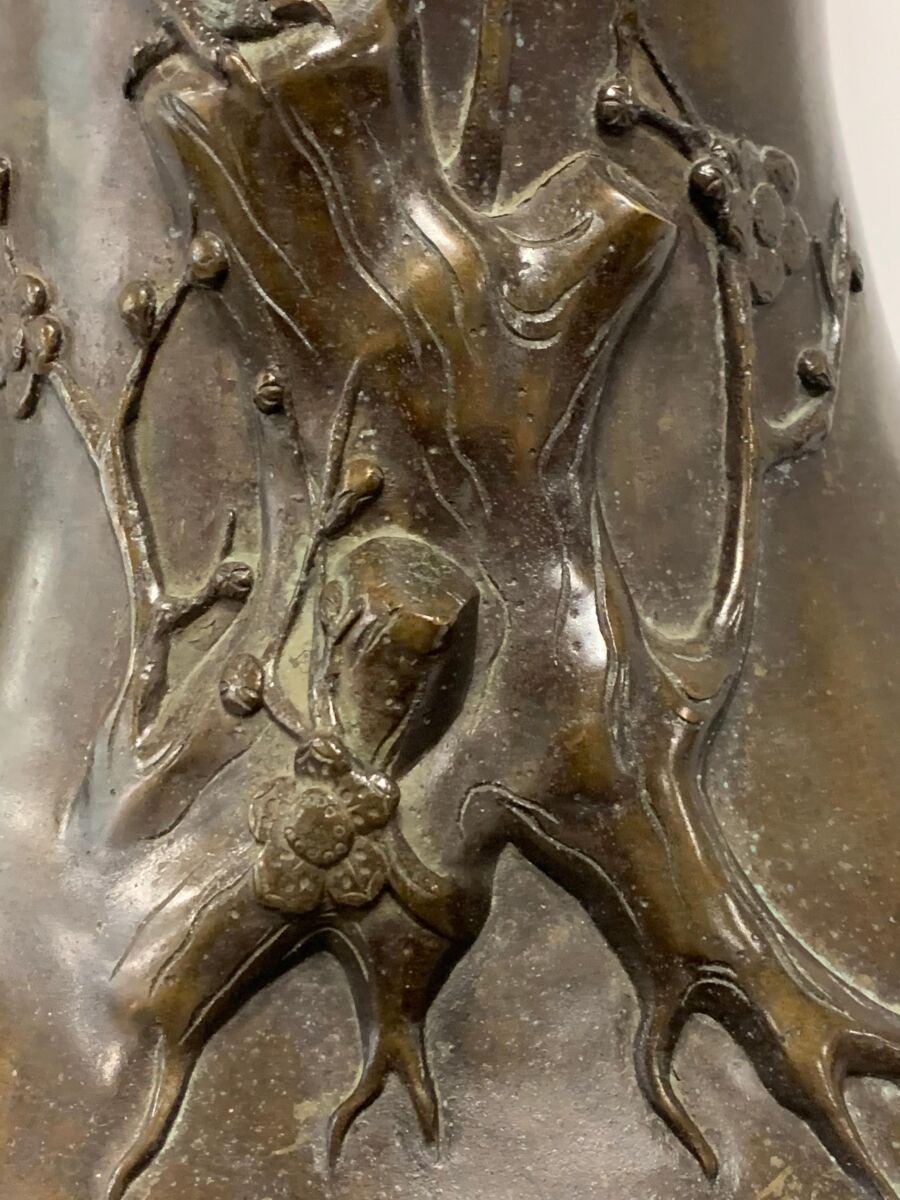 Japanese Meiji Period Large Bronze Vessel - Image 9