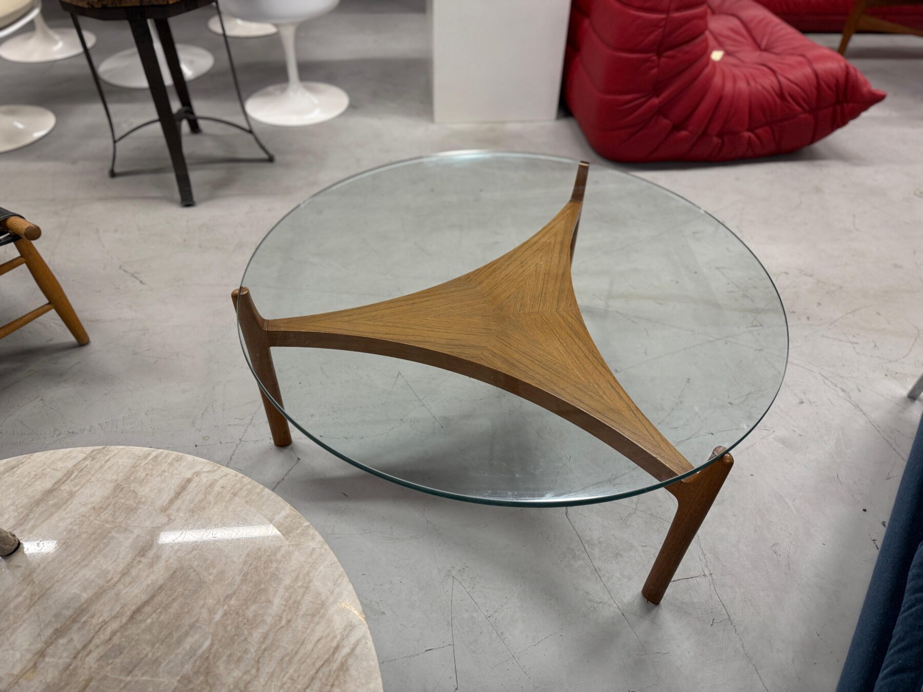 Sven Ellekaer for Christian Linneberg coffee table in Teak and Glass - Image 2