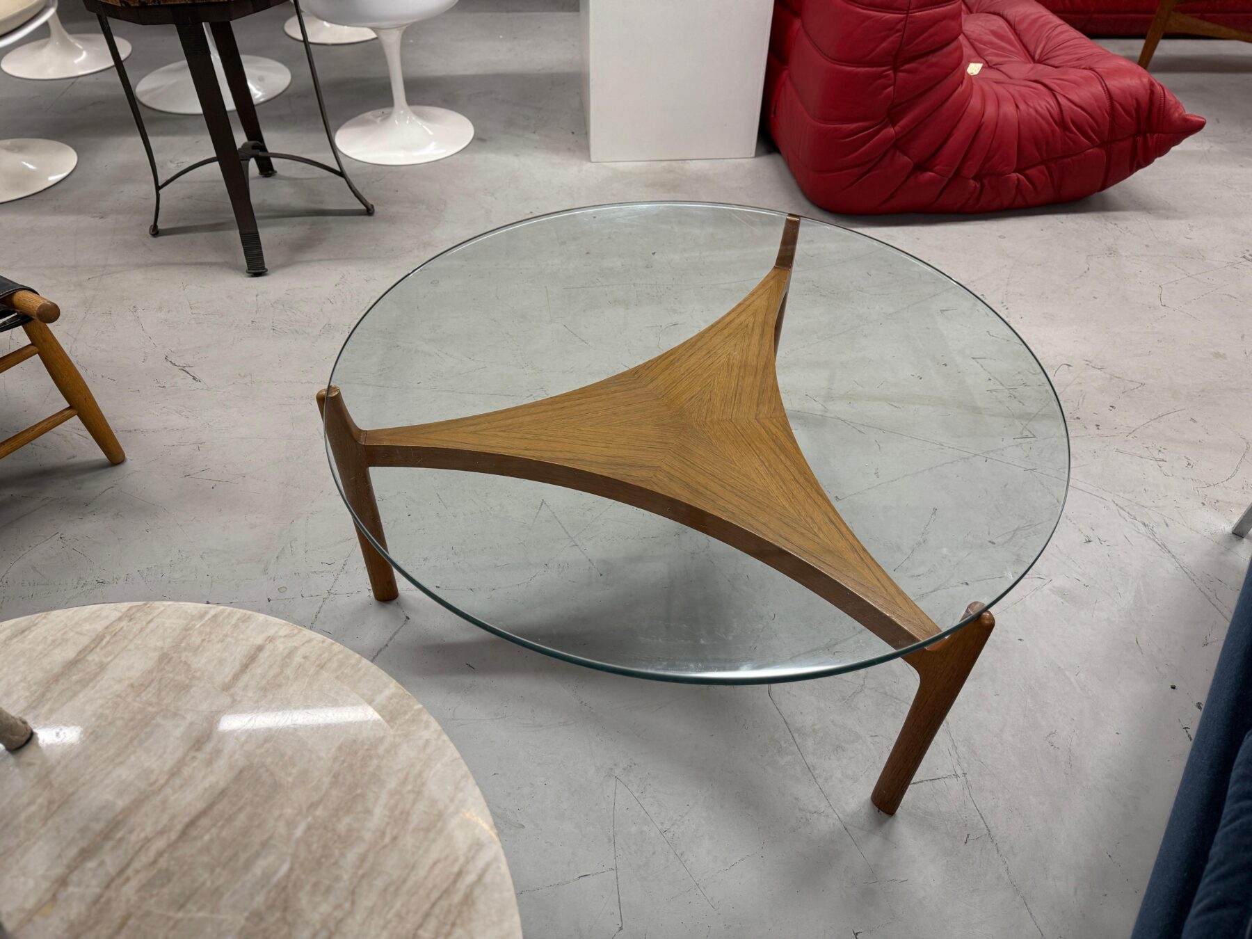 Sven Ellekaer for Christian Linneberg coffee table in Teak and Glass - Image 3