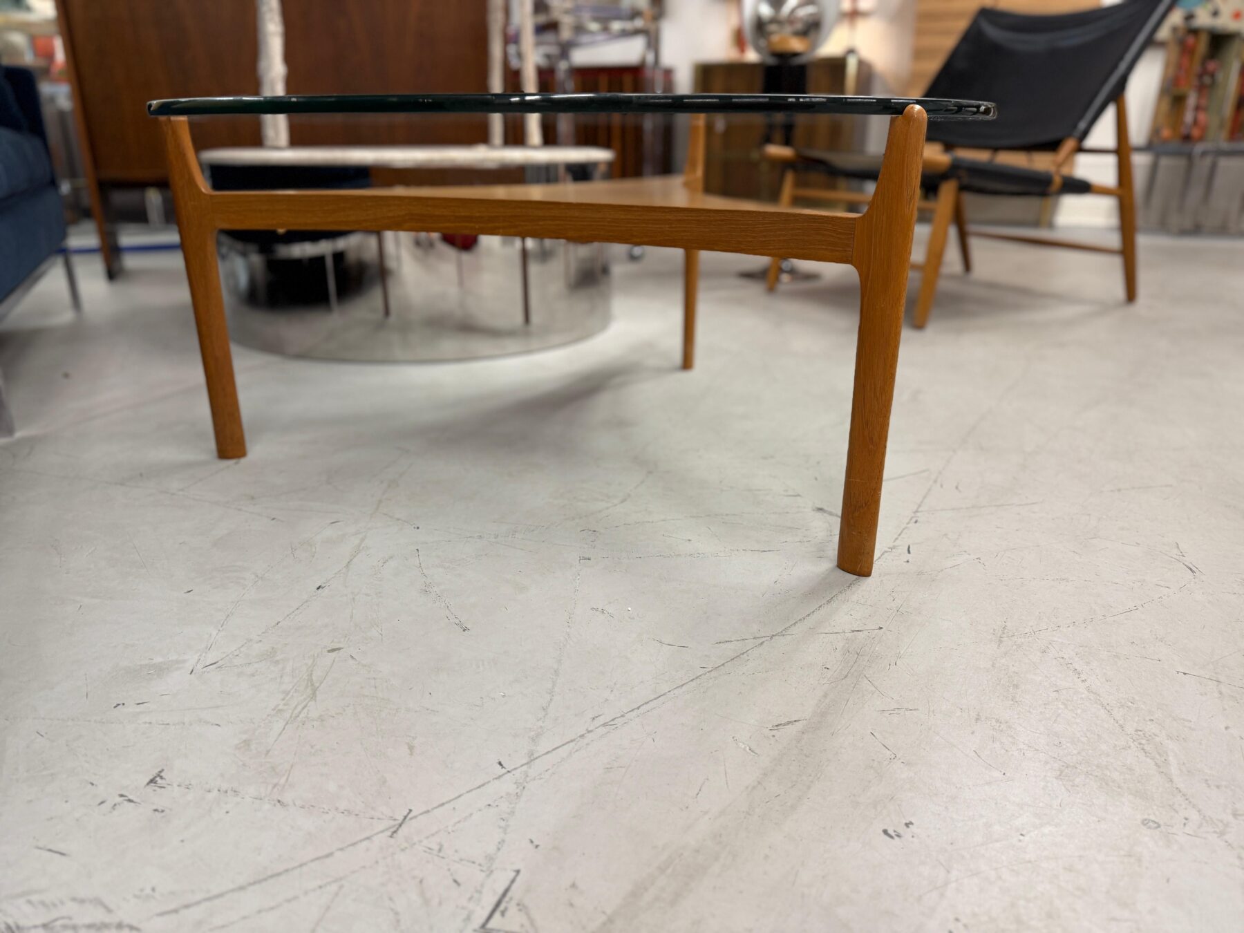 Sven Ellekaer for Christian Linneberg coffee table in Teak and Glass - Image 11