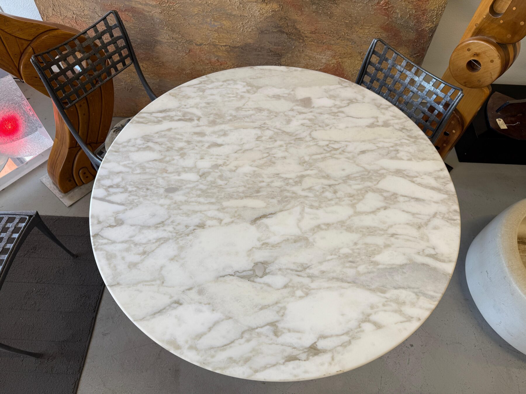 Early Production 42 inch Knoll Saarinen Tulip Top with Marble Top - Image 6