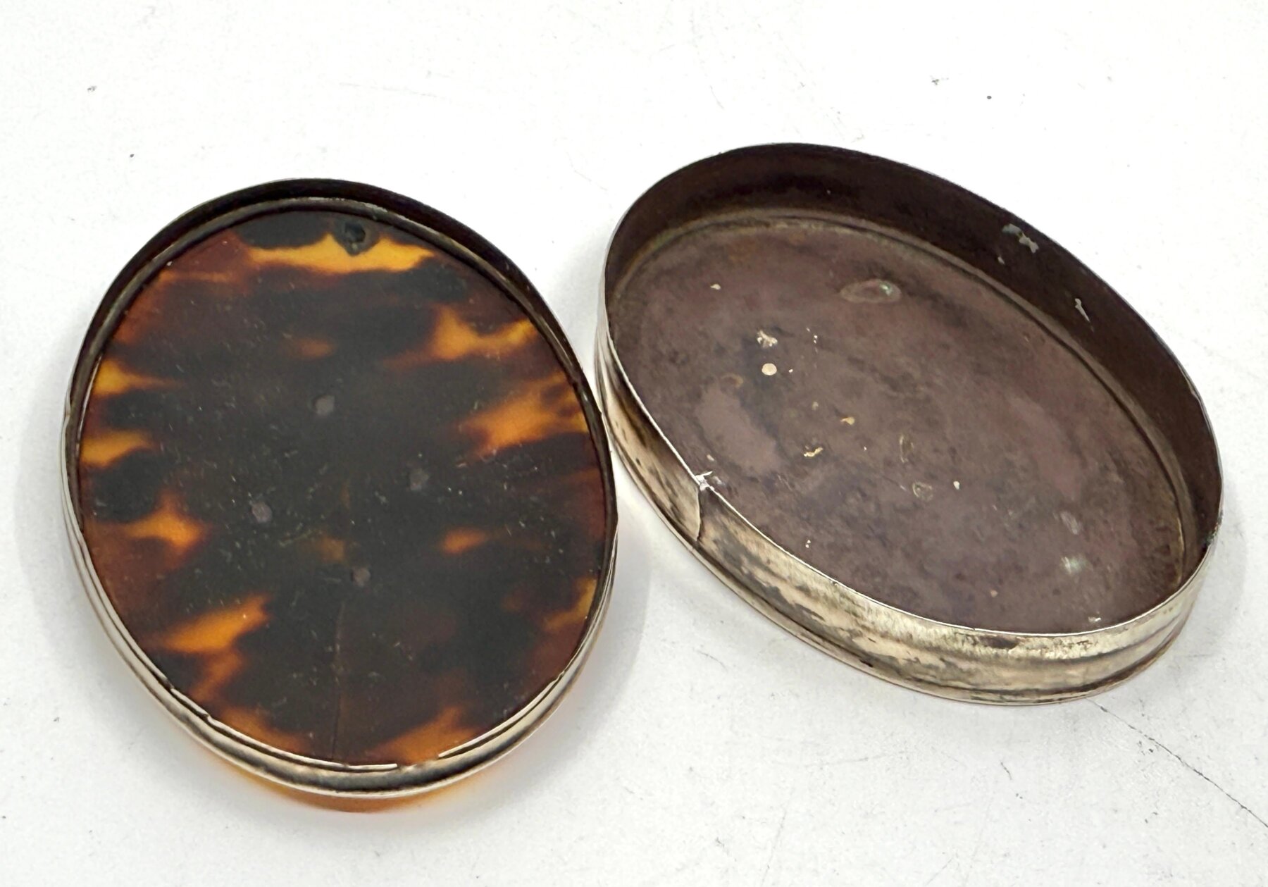 Lovely Silver and Horn Snuff or Trinket Boxes - Image 13