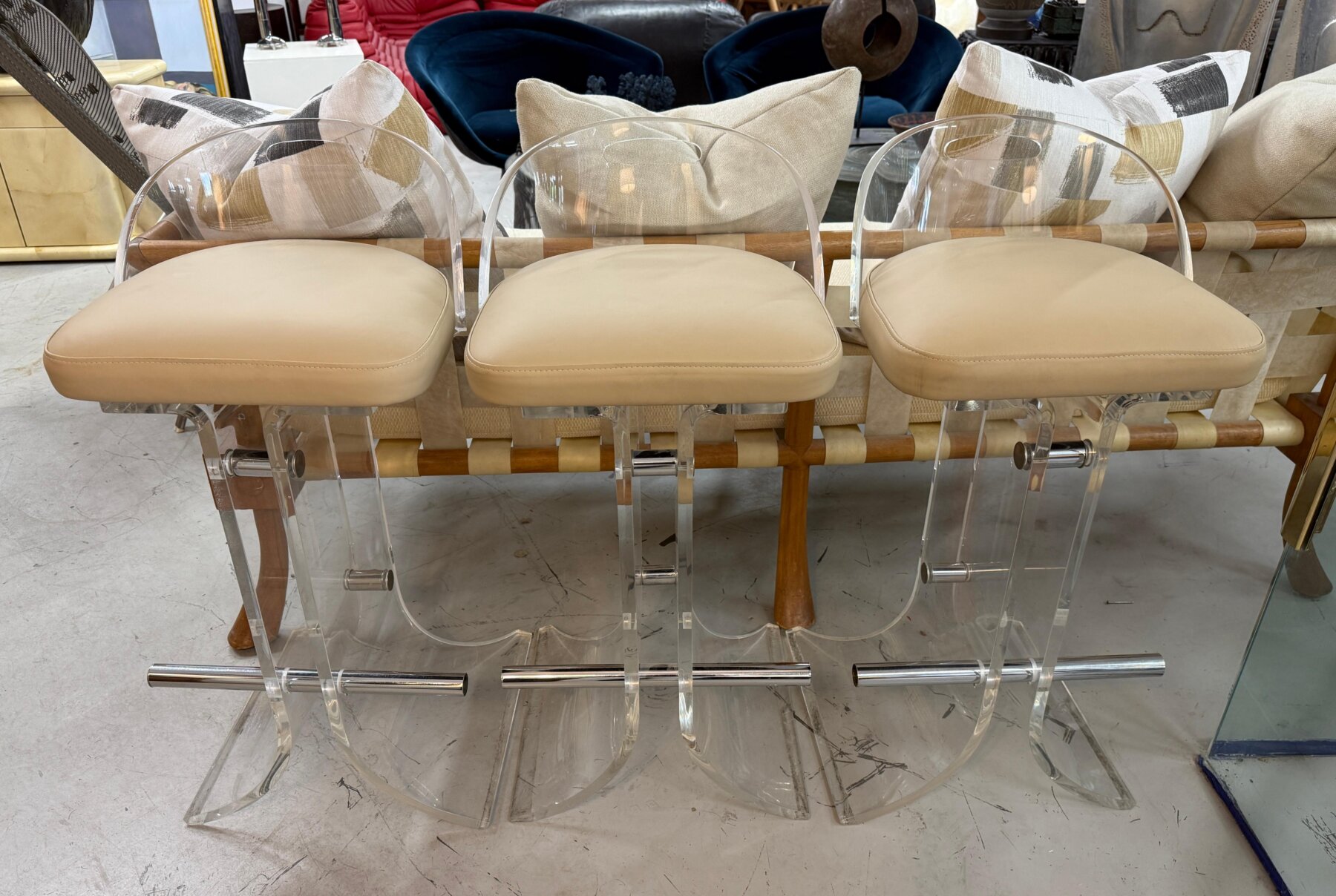 Set of 3 Charles Hollis Jones for Hill Manufacturing in Lucite & Chrome - Image 11